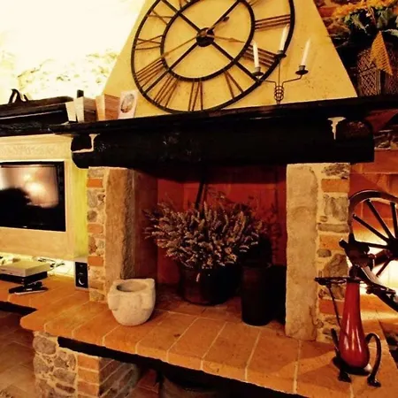 Hintown Chalet Il Glicine